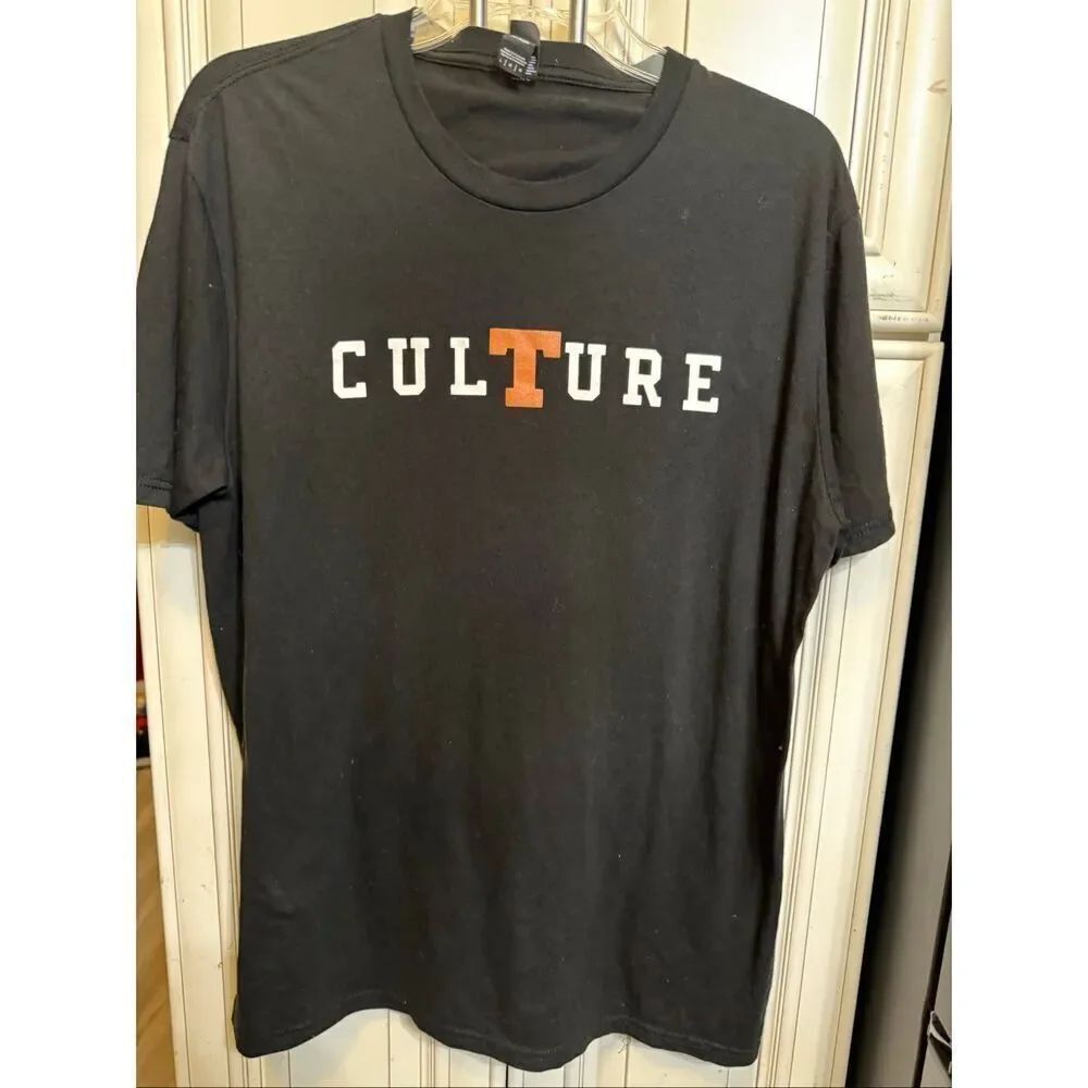 District Men's Perfect Tri CultureโGraphic Crew Neck Cotton Blend T-Shirt Large